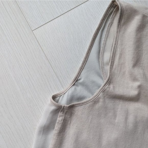 Express cream top with sequin decorations - Picture 7 of 9